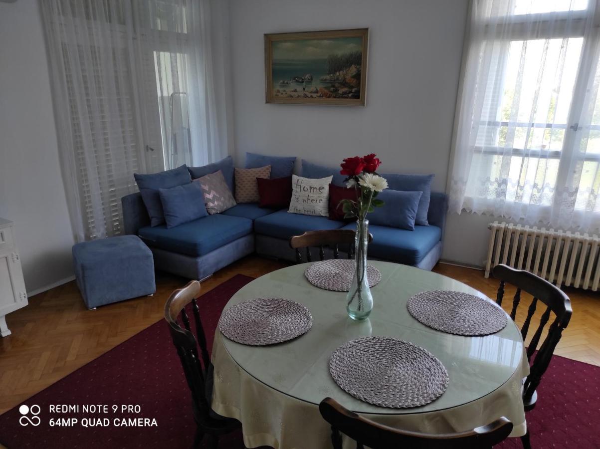 Apartment Iris Split Buitenkant foto